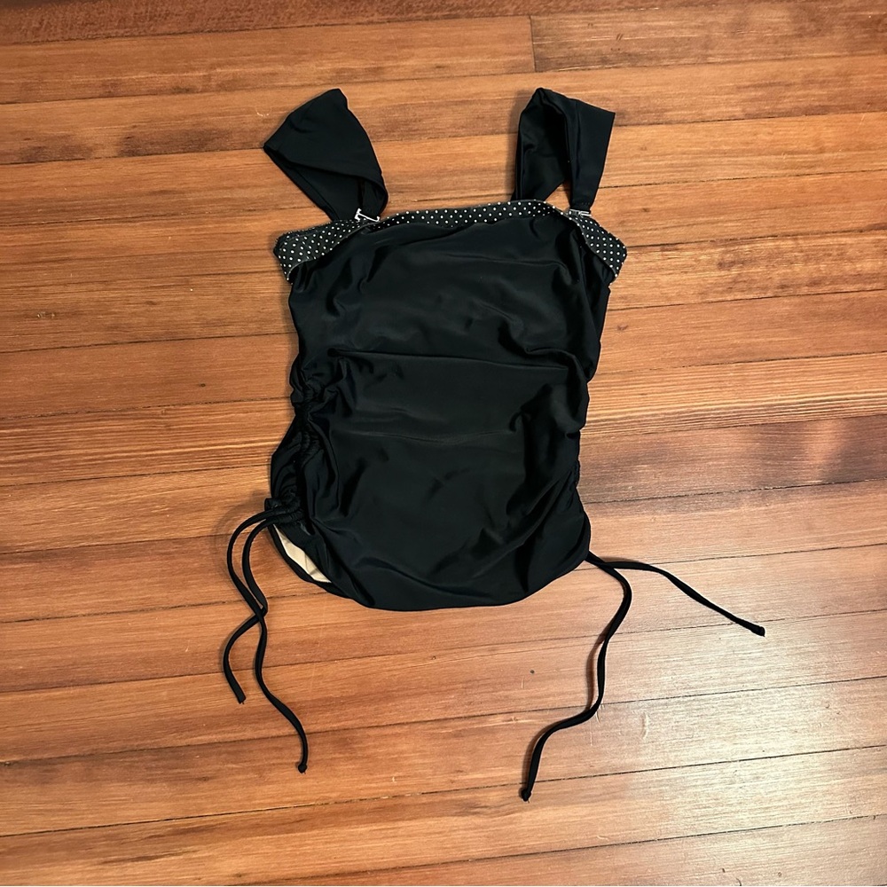 Jessica Rey Holly Swim Top in Ebony and Ivory medium